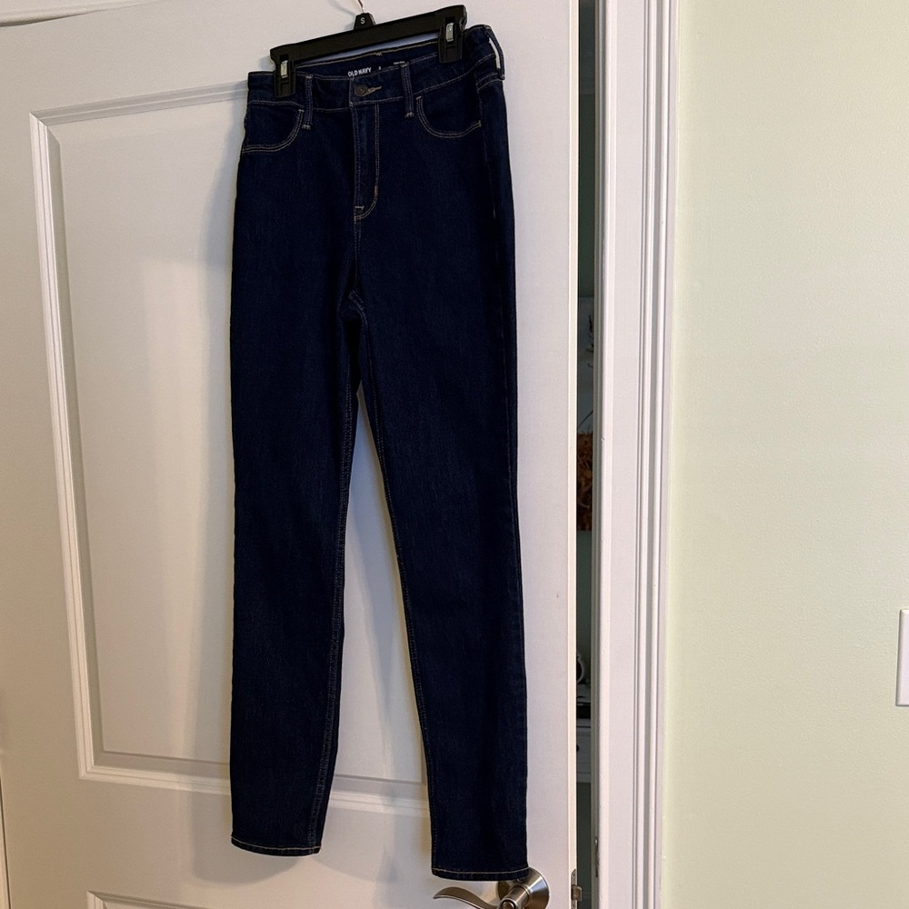 Old Navy Women's Deep Indigo Straight Leg Jeans